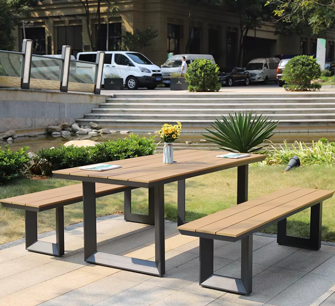 Outdoor Picnic Table Aluminum Table Set Plastic Wood Garden Table for Event Resort Hotel Club