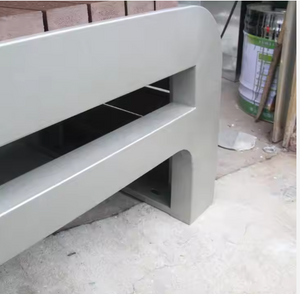 Black Outdoor Public City Furniture Metal Waiting Seat Wooden Urban Bench for Parks and Plazas