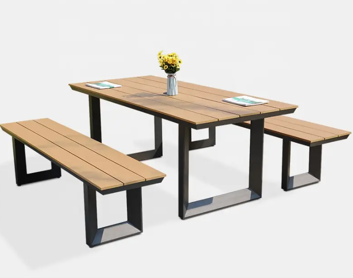 Hot-selling Patio Table and Chair Set Decorative Outdoor Tables Set for Cafes and Restaurants