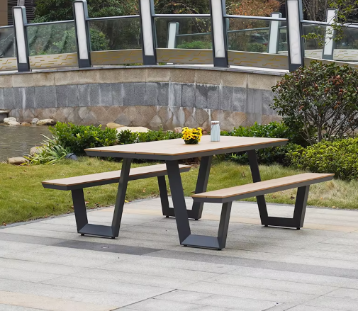 Outdoor Metal Structure Plastic Wood Table and Chair Set for Restaurant Dining and Gatherings