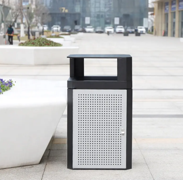 Outdoor trash can for public area 35-40Gal metal trash bin