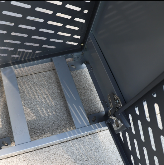 Modern Design Grey Outdoor Trash Bin Metal Garbage Can with Power Coating for Urban Street