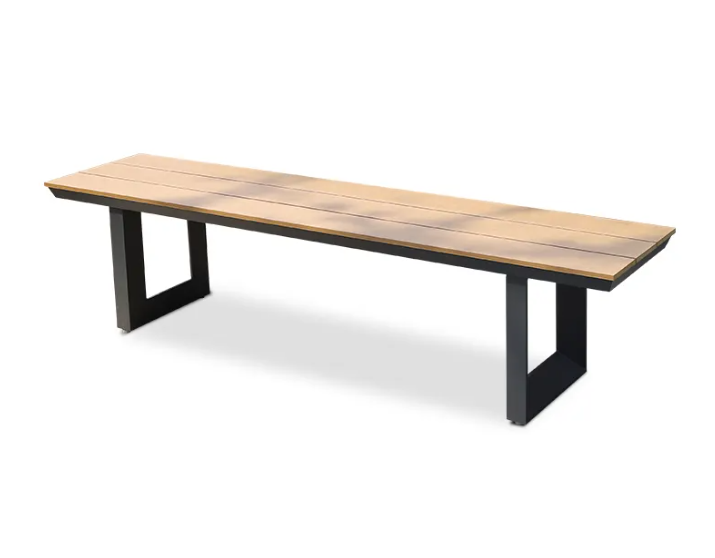 Hot-selling Patio Table and Chair Set Decorative Outdoor Tables Set for Cafes and Restaurants