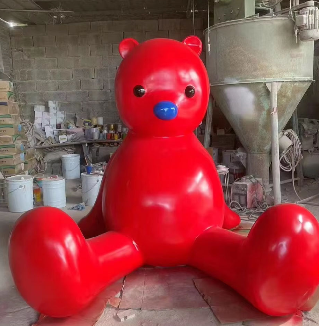 Indoor and Outdoor Fiberglass Garden Decor for Family Shopping Centers Cartoon Animal Statues Red Bear Sculptures
